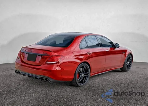 2018 Mercedes-Benz E 63 Amg-S z USA, uszkodzony, nr VIN WDDZF8KB4JA253617